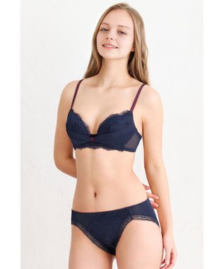 WACOAL ブラジャー 【リボンブラ For girls】 【若い世代の体型特徴を考えた設計】 きれいな谷間をメイクしてキープ まるみのあるシルエット レディース BRB409 /ワコール コン