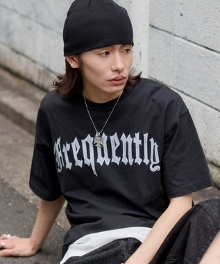 WEGO 【ユニセックス着用ITEM】アンサンブルグラフィックT（SS） ブラック中濃色