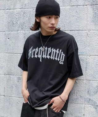 WEGO 【ユニセックス着用ITEM】アンサンブルグラフィックT（SS） ブラック中濃色