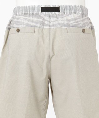 JOSEPH ABBOUD MOUNTAIN スラブシャンブレーストレッチ ショートパンツ アイボリー系