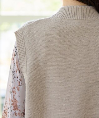 Tiaclasse 【洗える】ケーブル編みニットベスト ライトベージュ