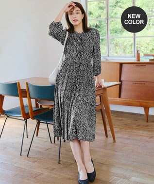 新色追加・洗える】パールボタンプリーツワンピース / Tiaclasse