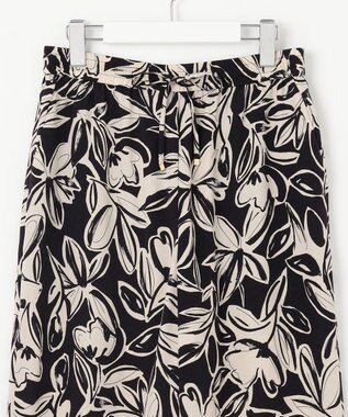 自由区 L 【カタログ掲載・ウエストゴム・洗える】モノトーンフラワープリントワイド パンツ オフｘブラック