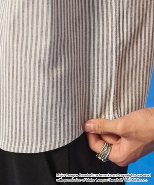 WEGO 【ユニセックス着用ITEM】別注MLBストライプグラフィックシャツ（SS） ホワイトストライプ