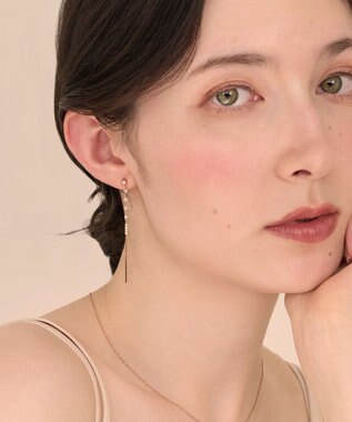 Phoebe 〈金属アレルギー対応〉ルミナスビジューセラミックポストピアス 揺れピアス/パール シャンパンゴールド