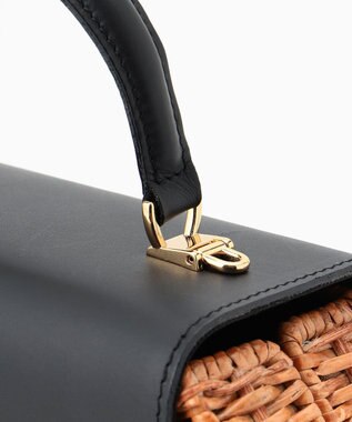 23区 【STORY7月号掲載】VIOLAdORO MIROスプリットラタン ショルダーバッグ ブラック系1