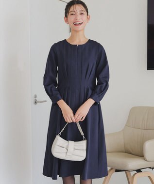 Tiaclasse 【洗える】ビジュー付きフロント切替タックワンピース ネイビー