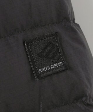 JOSEPH ABBOUD 【キングサイズ・軽量/サスティナブル素材/ECO撥水/インナーダウンにも】ナイロンスラブタフタダウンブルゾン ブラック系