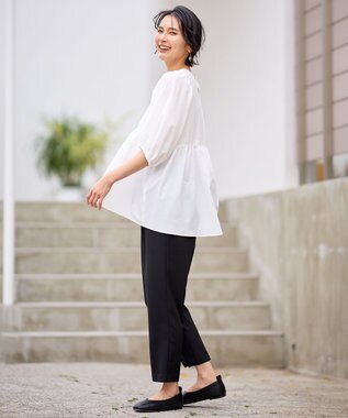 ANY 【WEB限定/洗濯機可】サッカーギャザーペプラムブラウス ホワイト