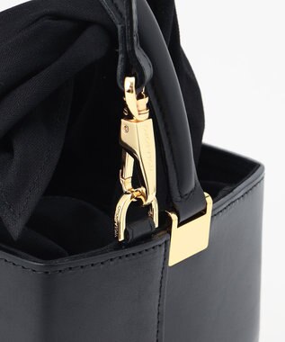 23区 VIOLAd'ORO MIRO スクエアバスケット バッグ ブラック