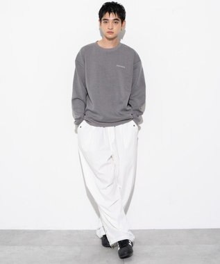 WEGO 【ユニセックス着用ITEM】CONVERSEバックサガラプルオーバー スミクロ