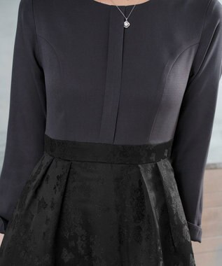 Tiaclasse フラワージャガードドッキングワンピース チャコールグレー×ブラック