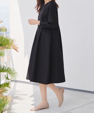 Tiaclasse 【洗える】ビジュー付きフロント切替タックワンピース ブラック