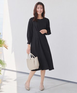 Tiaclasse 【洗える】ビジュー付きフロント切替タックワンピース ブラック