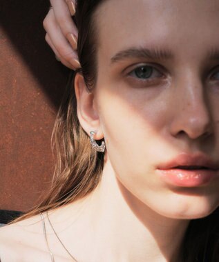 YECCA VECCA メッシュフープピアス