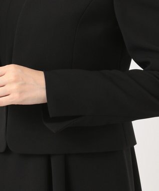 組曲 NOIR 【洗える】ウォッシャブルストレッチバックサテン ジャケット＋ワンピース ブラック系