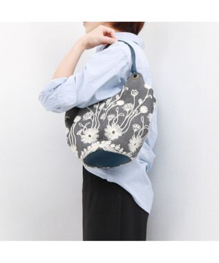 UNBILLION カシュカシュ cachecache / バケツ刺繍トートバッグ ダークネイビー