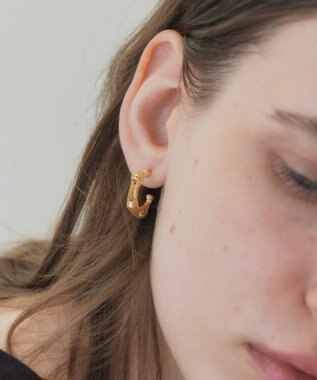 YECCA VECCA メッシュフープピアス