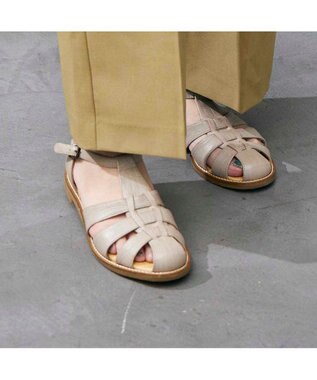 ing <ing>【WEB限定】グルカフラットサンダル オークカタオシ