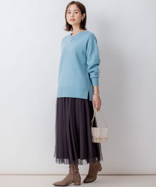 組曲 L 【WEB限定】ウールカシミヤミックスVネック ニット パウダーブルー