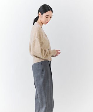 23区 【エステータ】シャイニーカーディガン ベージュ