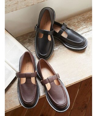 earth music&ecology ＯＲｉｅｎｔａｌ　ＴＲａｆｆｉｃ　Ｔストラップシューズ Brown