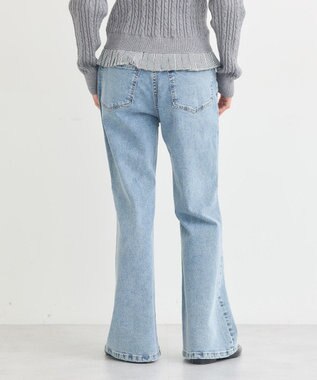 earth music&ecology 切り替えフレアデニムパンツ Light Indigo