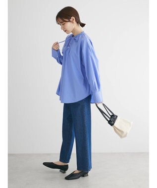 Green Parks スタンドフリルアソートブラウス Blue