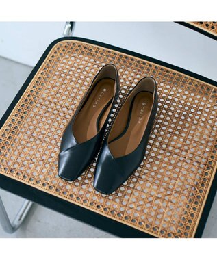 MODE ET JACOMO <carino>スクエアトゥバレエシューズ