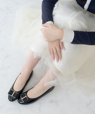 Bridget Birkin 【Bridget Birkin】バックルグログランリボンレインパンプス ブラックエナメル