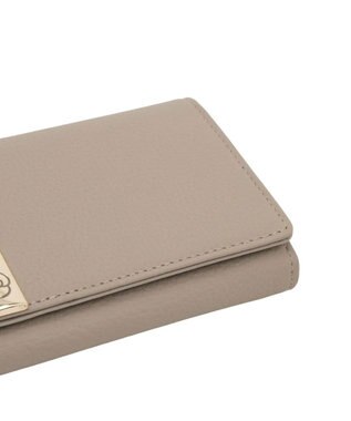 CLATHAS エクセ かぶせ長財布 ベージュ