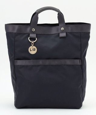 LA BAGAGERIE チャーム付き　ナイロンスクエアリュック