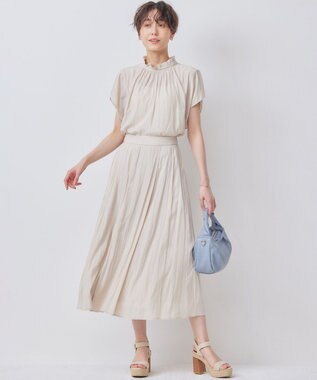 組曲 S 【前後着用可】ギャザーライトデシン ブラウス サンドベージュ系