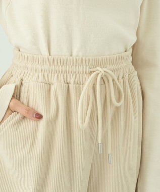 earth music&ecology リラックスコーデュロイパンツ Ivory