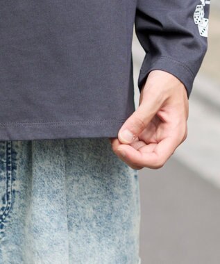 WEGO 【ユニセックス着用ITEM/MLサイズ展開】スリーブロゴグラフィックラグランT（LS） スミクロ