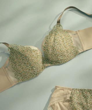 une nana cool MADE WITH LIBERTY FABRIC さあわたし レース 脇高ブラジャー サンドベージュ