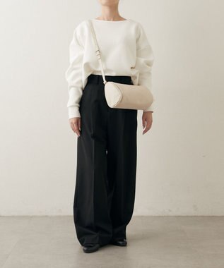 russet ソフトレザーロールショルダーバッグ(CE-1661) Ivory