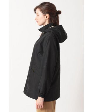 DAKS フーデッドライトタフタブルゾン ブラック