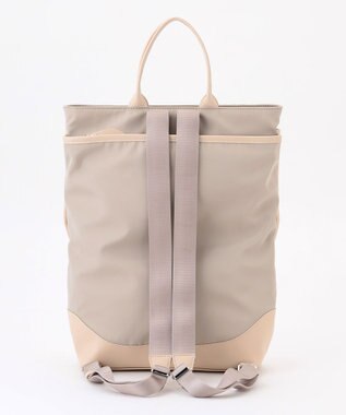 Y'SACCS シルキーリュクスバックパック アイボリー