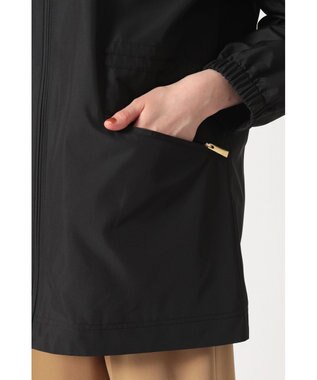 DAKS フーデッドライトタフタブルゾン ブラック