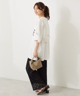 AMERICAN HOLIC 総柄ロゴTシャツ Off White