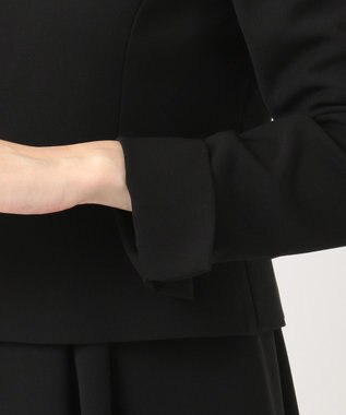 組曲 NOIR 【洗える】ウォッシャブルストレッチバックサテン ジャケット＋ワンピース ブラック系