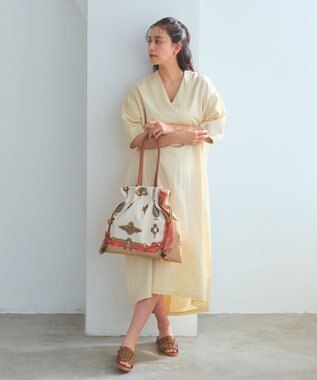 TOPKAPI 【新色追加】【TREASURE TOPKAPI】マイルドサテン スカーフ柄 巾着 トート バッグ ミルクティ