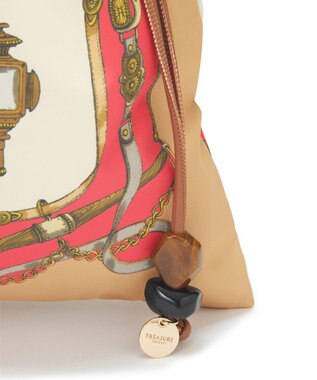 TOPKAPI 【新色追加】【TREASURE TOPKAPI】マイルドサテン スカーフ柄 巾着 トート バッグ ミルクティ