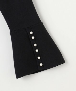 組曲 S フレアスリーブニットポロ ブラック系