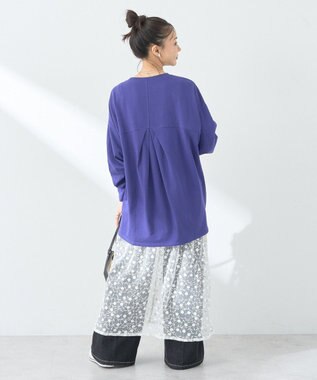 earth music&ecology ラウンドルーズロンＴ Blue