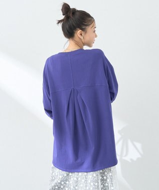 earth music&ecology ラウンドルーズロンＴ Blue