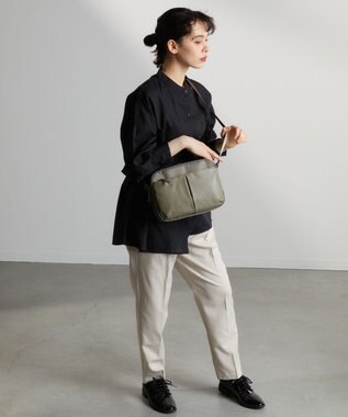 Y'SACCS ナイロン×牛革コンビシリーズ　ショルダー グレージュ