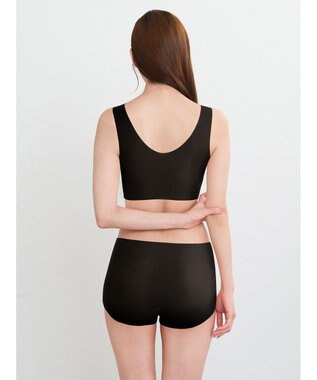 WACOAL 【GOCOCi ゴコチ】 ノンワイヤーブラ ベタつきにくく乾きやすい 通気性がよい 立体的なバストシルエット ブラトップ ハーフトップ レディース CGG571 /ワコール ブラック