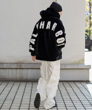 WEGO 【ユニセックス着用ITEM/MLサイズ展開】エコファーグラフィックブルゾン ブラック